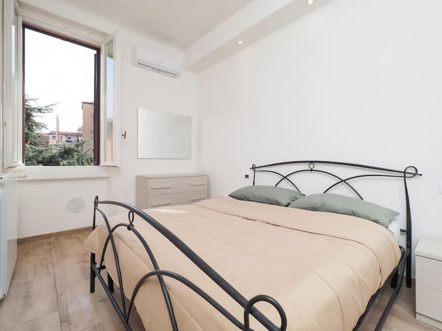20 Min From Duomo Exclusive House - City Center Sesto San Giovanni Kültér fotó